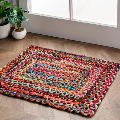 Nuloom Hand Braided Tammara Area Rug