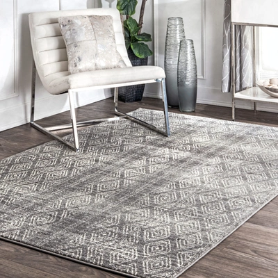 Nuloom Sarina Diamonds Area Rug