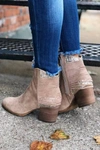 GYPSY JAZZ SUEDE BOOT IN TAUPE