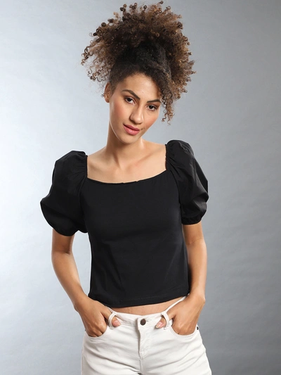 Campus Sutra Women Solid Crop Stylish Tops In Black