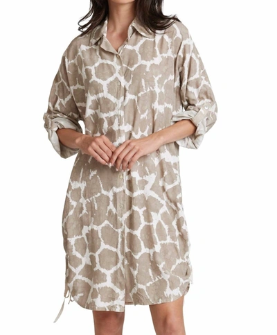 Carre Noir All Ruched Up Dress In Giraffe Print/taupe In Grey