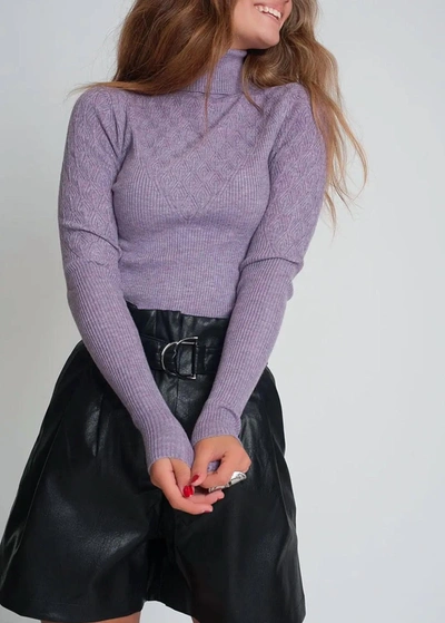 Q2 Stretch-knit Turtleneck Sweater In Purple