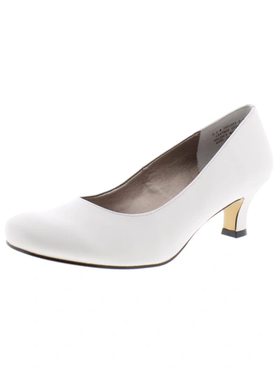 Array Flatter Womens Low Heels In White