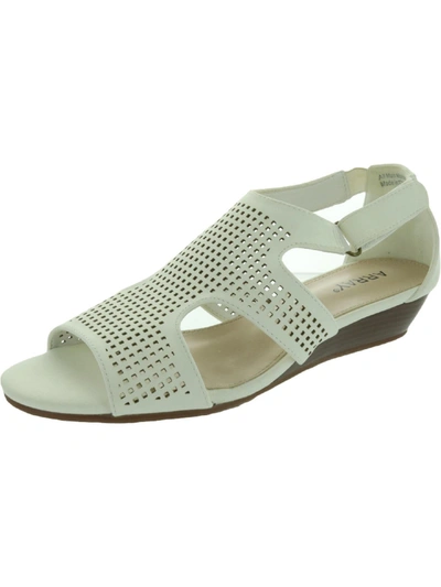 Array Tati Womens Shimmer Faux Leather Wedge Sandals In White