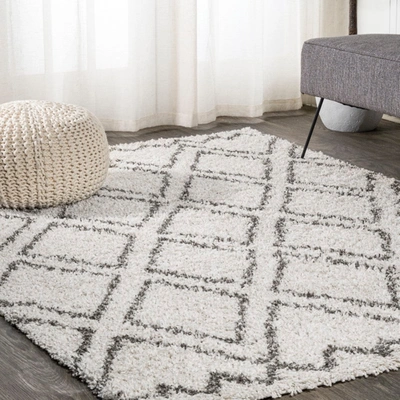 Jonathan Y Soller Diamond Trellis Shag Area Rug