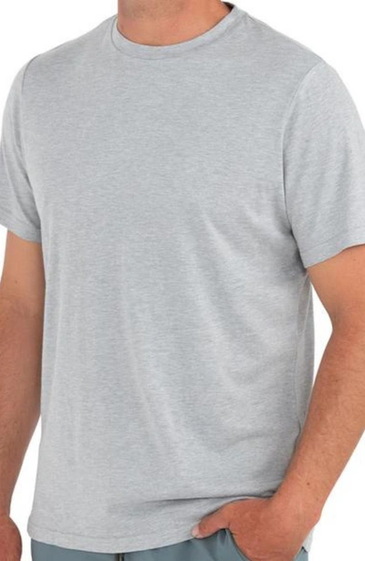 FREE FLY MEN'S BAMBOO HERITAGE TEE IN LIGHT HEATHER GREY