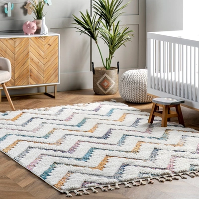 Nuloom Rumi High-low Chevron Tassel Area Rug
