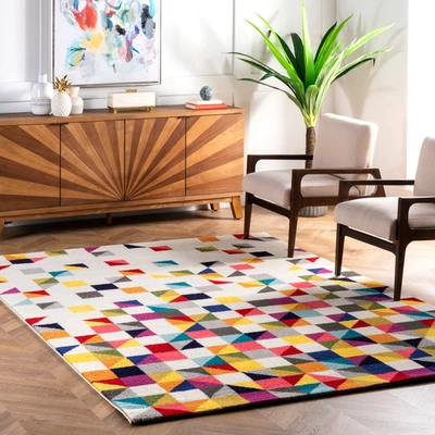 Nuloom Takisha Triangle Area Rug In Multi