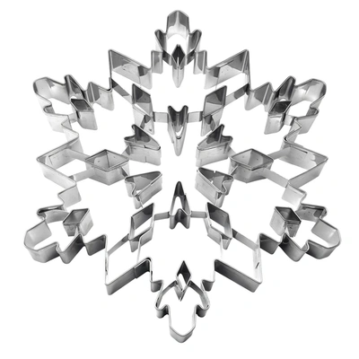 R & M International 7.5-inch Snowflake Cookie Cutter In Silver