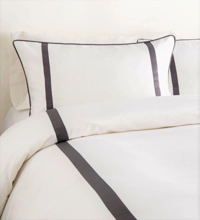 Montague & Capulet 400tc Duvet