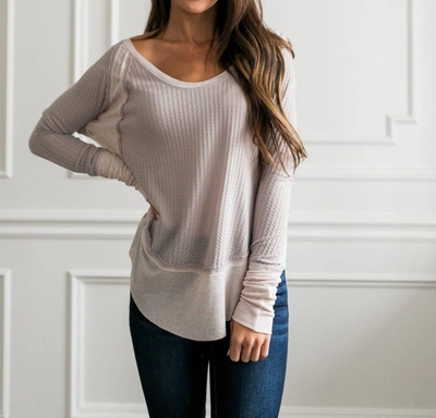 Listicle Easy Breezy Beautiful Layered Tee In Grey