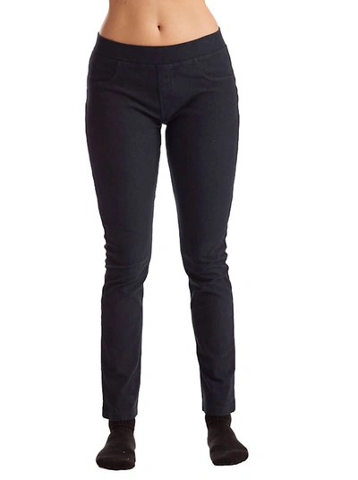 French Kyss Mid Rise Jegging In Black In Blue