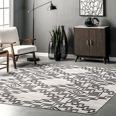 Nuloom Tashia Modern Geometric Machine Washable Area Rug