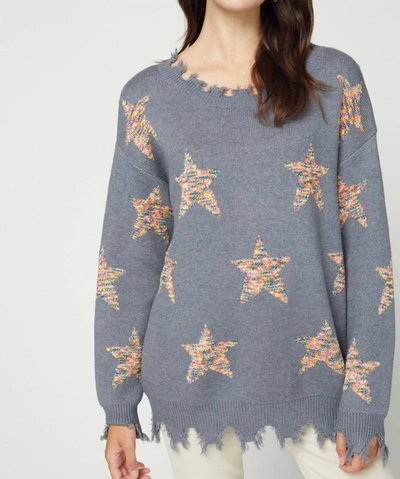 ENTRO STAR PRINT DISTRESSED SWEATER IN HEATHER GRAY