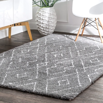 Nuloom Hand Tufted Beaulah Shaggy