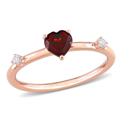 Mimi & Max 5/8 Ct Tgw Heart Garnet And White Topaz Stackable Ring In 10k Rose Gold In Brown