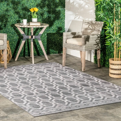 Nuloom Fae Geometric Machine Washable Indoor/outdoor Area Rug In Grey