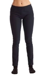 French Kyss Mid Rise Jegging In Black In Blue