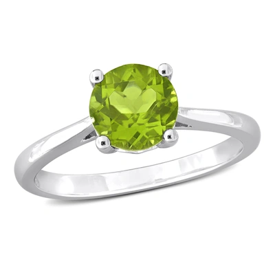 Mimi & Max 1 1/2ct Tgw Peridot Solitaire Ring In Sterling Silver In Green