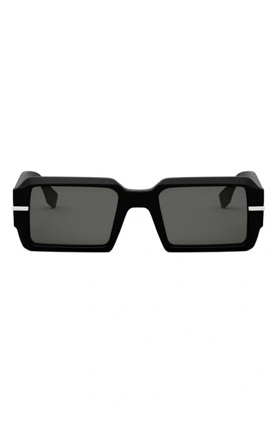 Fendi Graphy Sunglasses In Matte Black Smoke