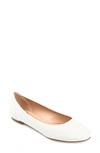 Journee Collection Womens Kavn Medium And Wide Width Comfort Insole Slip On Round Toe Ballet Flats In White