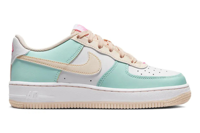 Pre-owned Nike Air Force 1 Low Emerald Rise Guava Ice (gs) In Emerald Rise/guava Ice-white-pink Spell