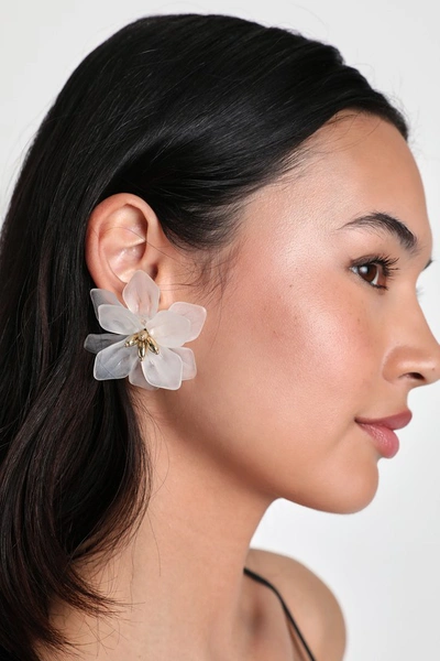 Lulus Blissful Blooming White And Gold Flower Statement Earrings