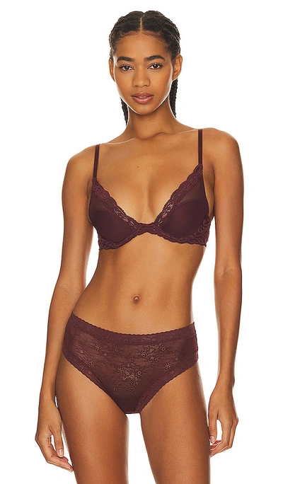 Natori Feathers Contour Plunge T-shirt Everyday Plunge Bra (30c) Women's In Cocoa