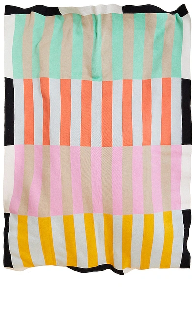 Dusen Dusen Stripe Knit Throw In N,a