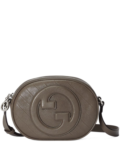Gucci Logo-patch Leather Shoulder Bag In Braun
