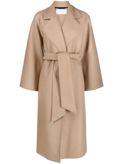 Harris Wharf London Belted Wool Long Coat In Beige