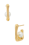Savvy Cie Jewels 18k Plated Pearl Hoop Earrrings In Yellow