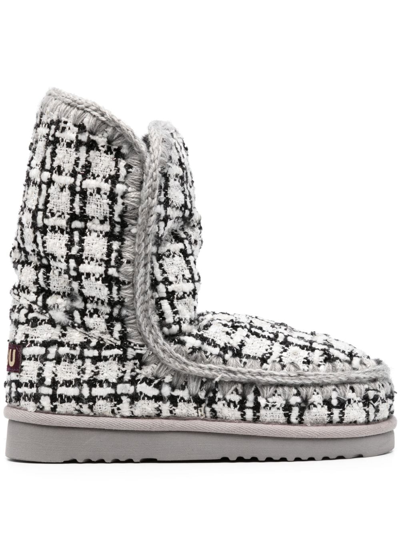 Mou Eskimo Bouclé Crochet-trim Boots In White