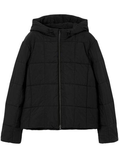 Burberry Hooded Quilted Padded Jacket In Schwarz