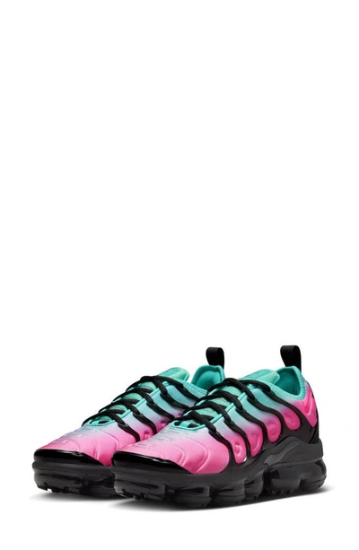 Nike Women's Air Vapormax Plus Shoes In Pink Blast/black/clear Jade 