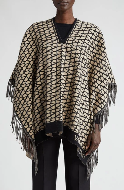 Valentino Garavani Toile Iconographe Cashmere-blend Poncho In Beige Nero