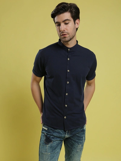 Campus Sutra Men Solid Casual Shirts In Blue