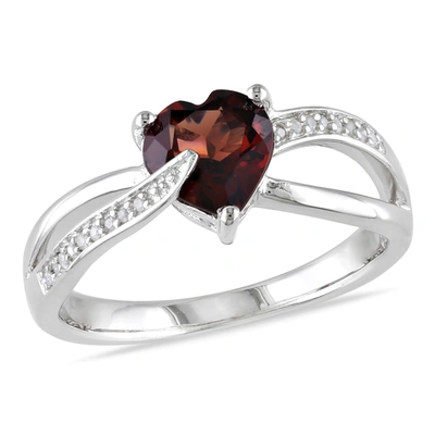 Mimi & Max Garnet And Diamond Heart Crossover Ring In Sterling Silver In Red