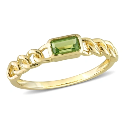 Mimi & Max 1/3ct Tgw Octagon Peridot Link Ring In 10k Yellow Gold In Green