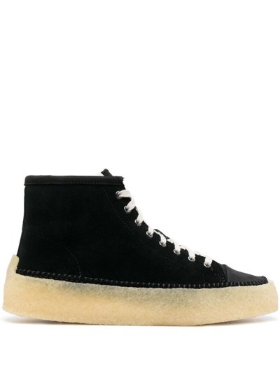 Clarks Caravan Mid Sneakers In Black Suede