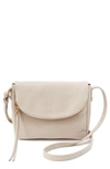 Hobo Fern Crossbody Messenger Bag In Chalk