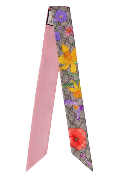 Gucci Gg Floral Printed Pointed Tip Scarf In Beige/pink