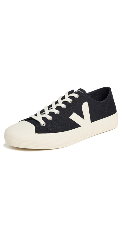 Veja Wata Ii Low Trainers In Black  