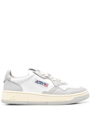Autry Medalist Bicolor Low Sneaker In White,grey