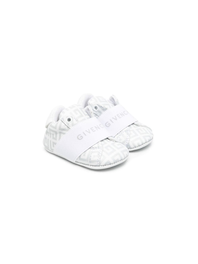 Givenchy Babies' 4g-motif Pre-walkers In 白色