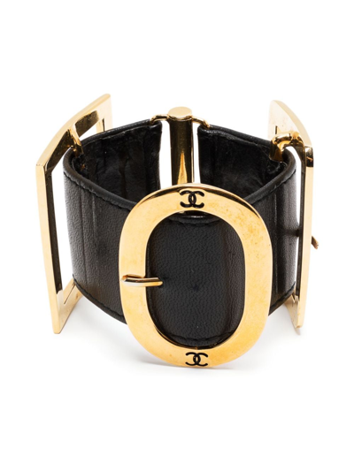 Pre-owned Chanel Double-buckle Leather Bracelet In 黑色