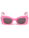 Alexander Mcqueen Bold Cat-eye Sunglasses In Pink/smoke