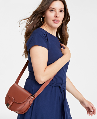 On 34th Holmme Saddle Crossbody In Bison