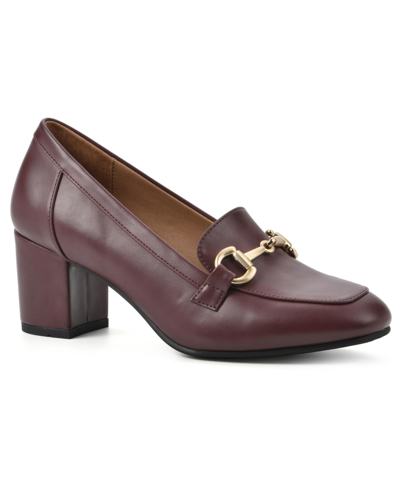 White Mountain Women's Freehold Heeled Loafers In Cordovan Smooth