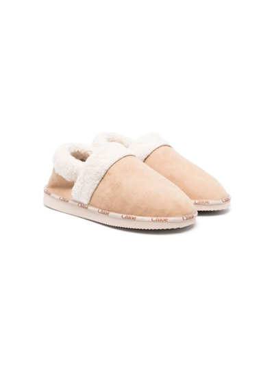 Chloé Kids' Logo-trim Suede Slippers In Neutrals